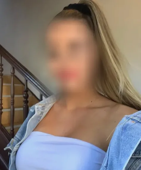 Alina, 26