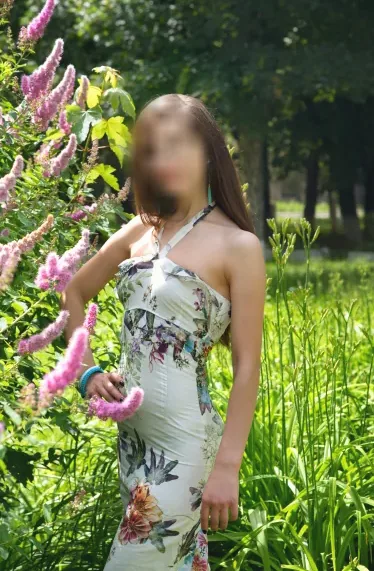 Daniela, 39