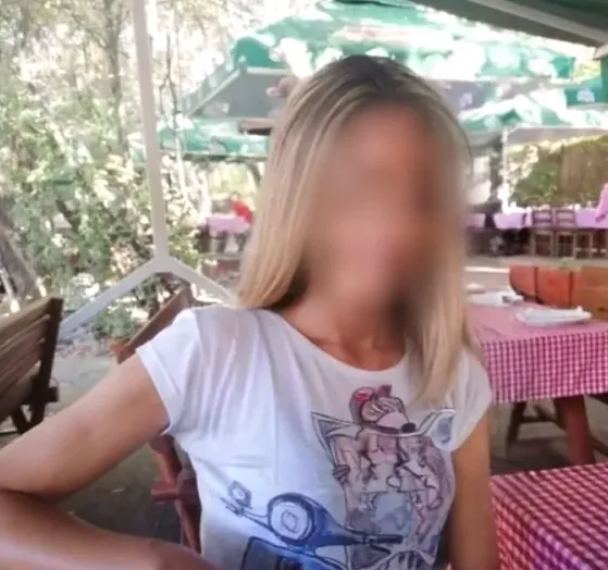 Emily, 35