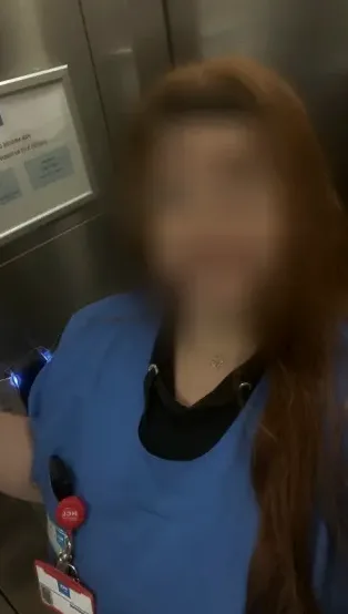 Marie, 22