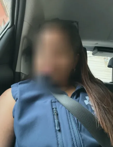 Martina, 35