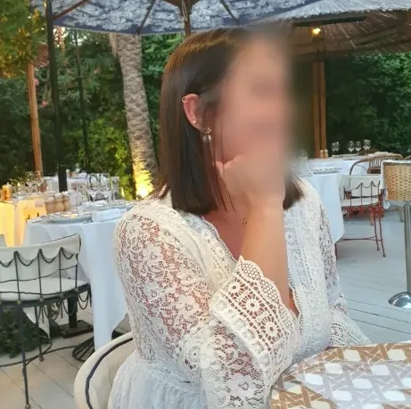 Mirela, 31