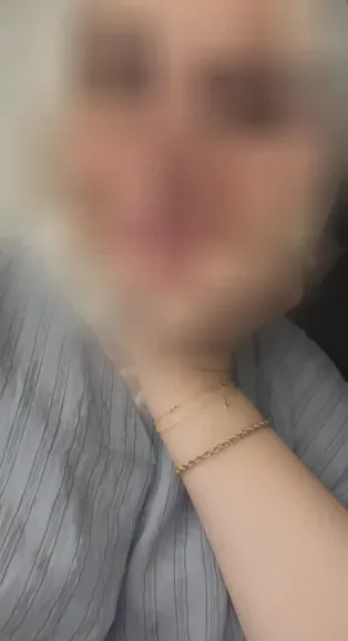 Nadine, 36