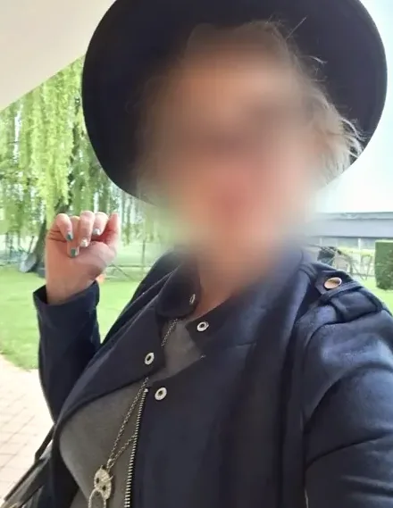 Selma, 33