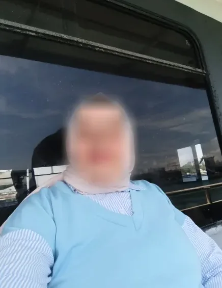 Selma, 35