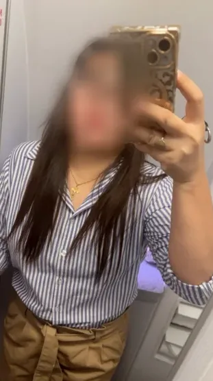 Stefanie, 38