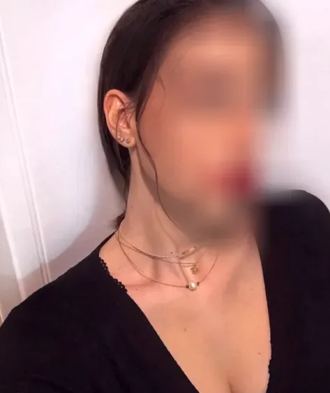 Valentina, 25
